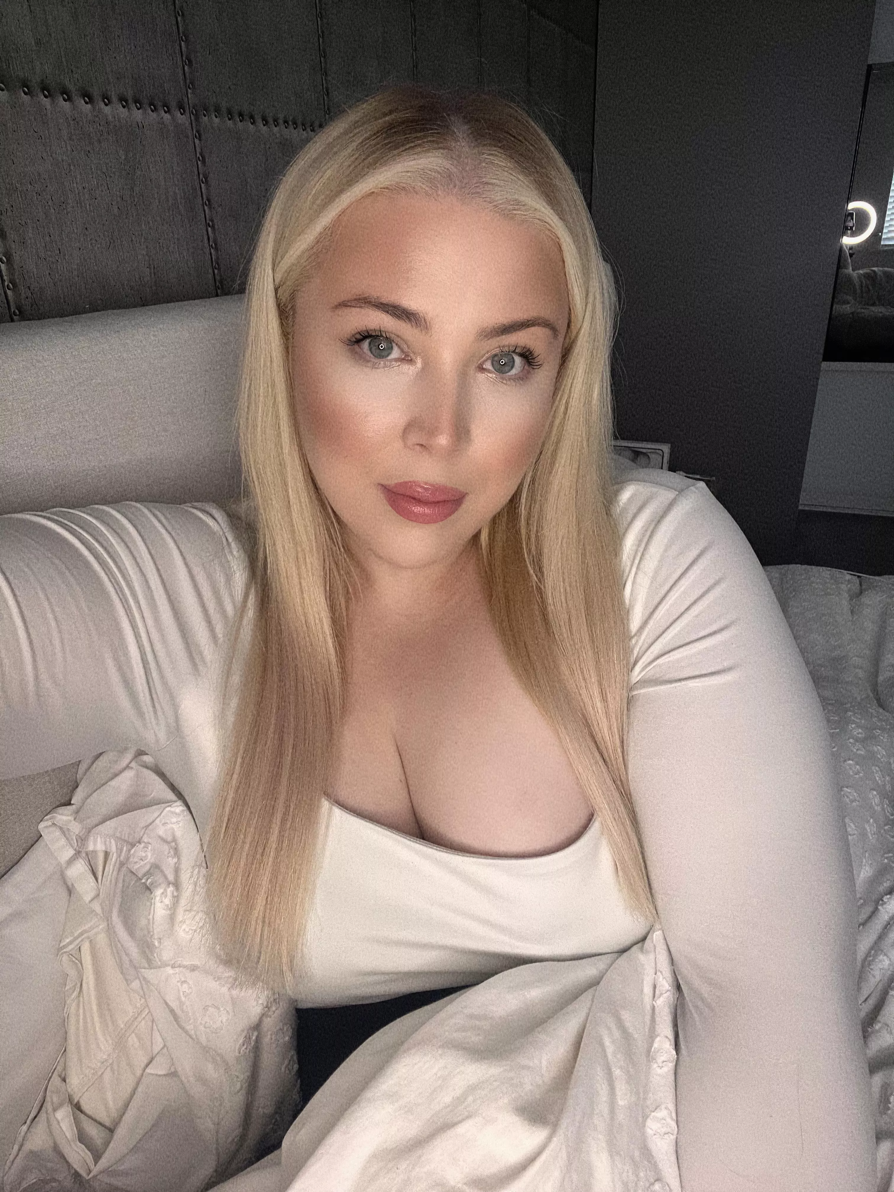 Straight hair makes me feel classy 