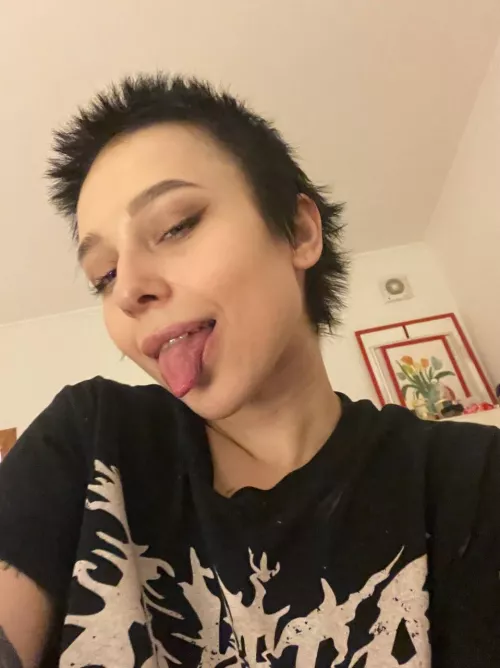 What do you think of me :3?