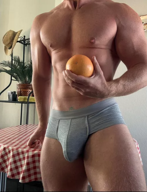 (30) anyone here wanna share my grapefruit?