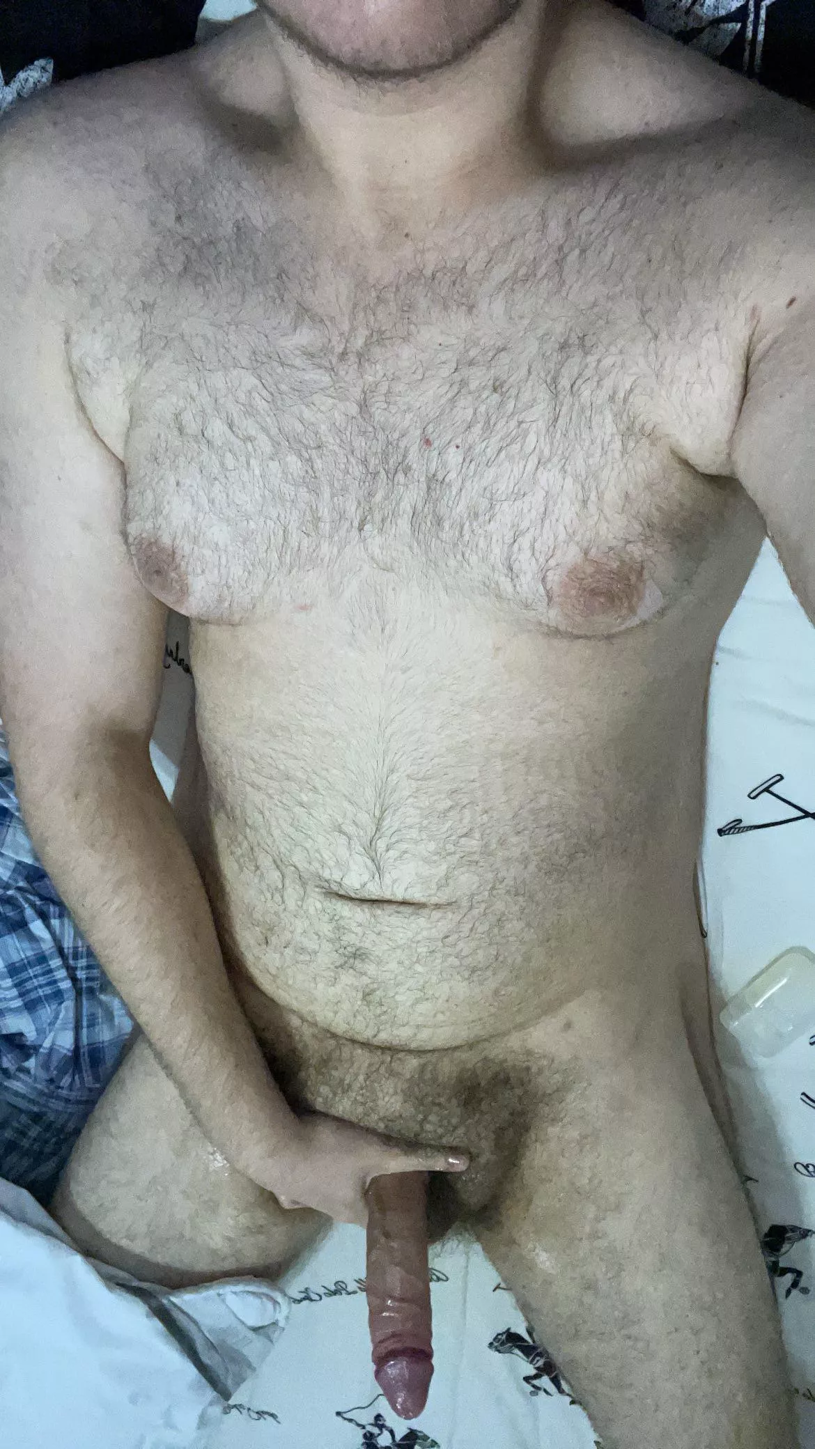 beefy very kinky hairy 18yo bear cub gooner bator perv boy in the mood to bate and goon, looking to chat with likeminded bros and dads, dms open