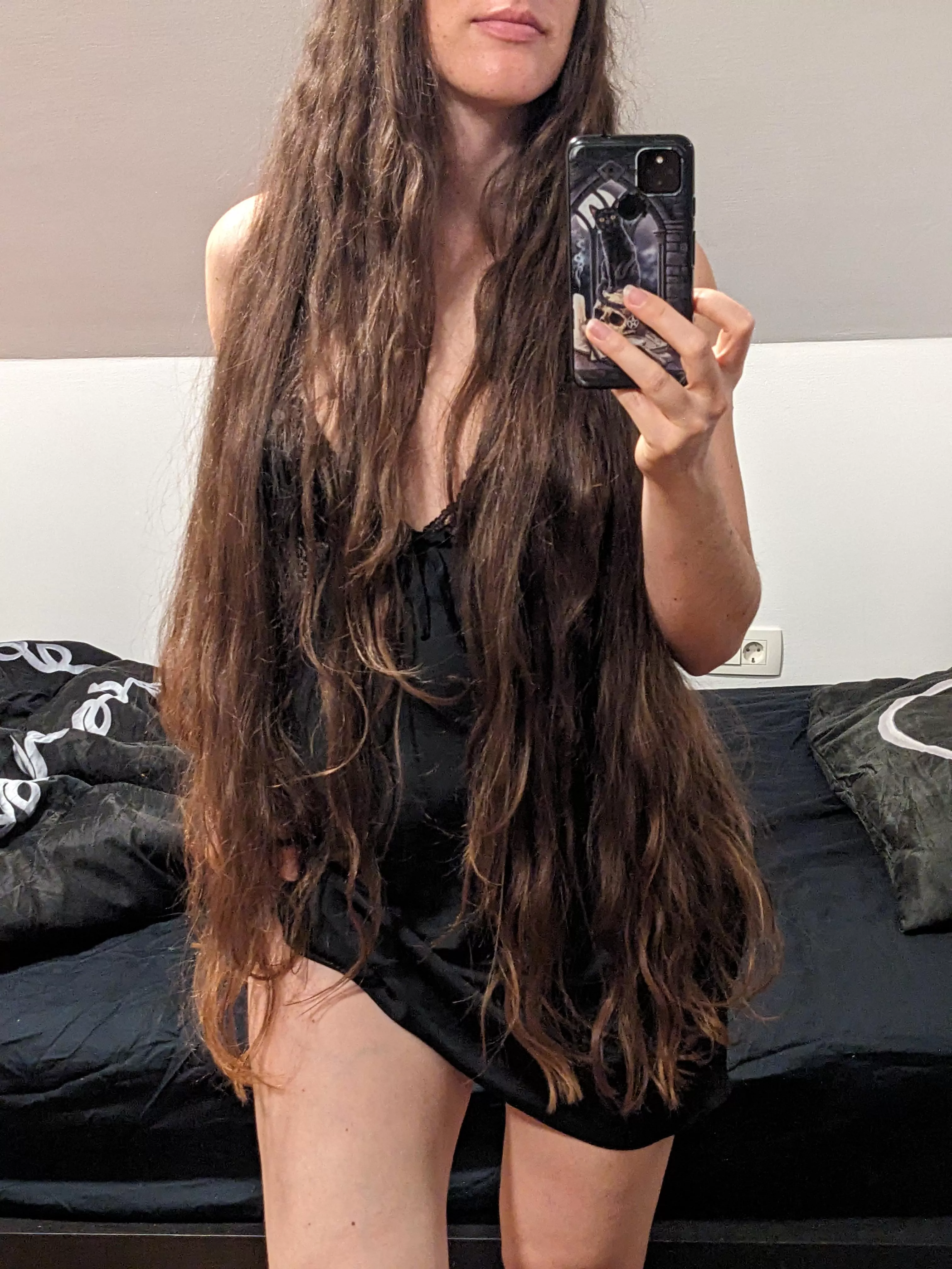 Hair long enough to cover my tits: check