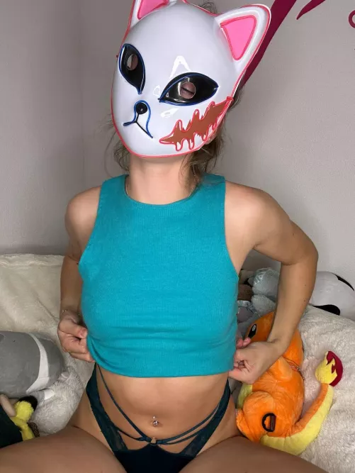 How many times per day would you fuck a 18yo girl like me?