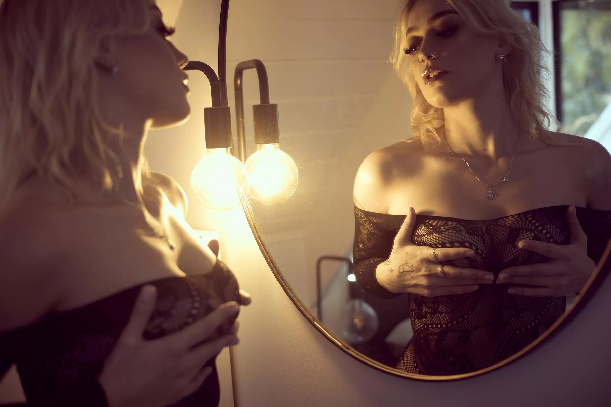 One glance is enough 