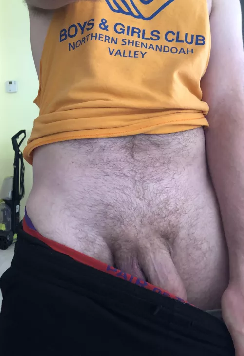 Post-workout, time to shower 🥵