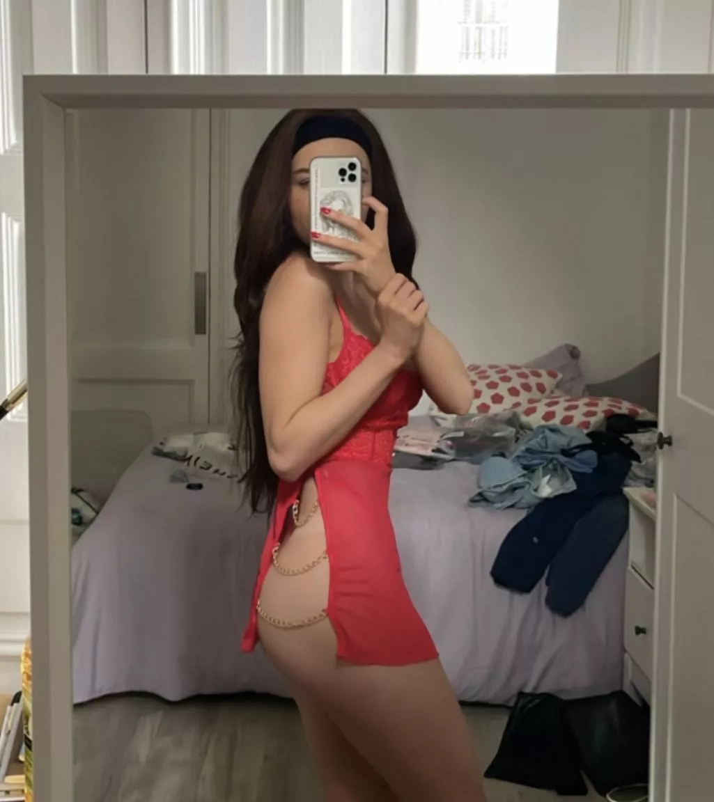 Do my legs look cute in this red dress