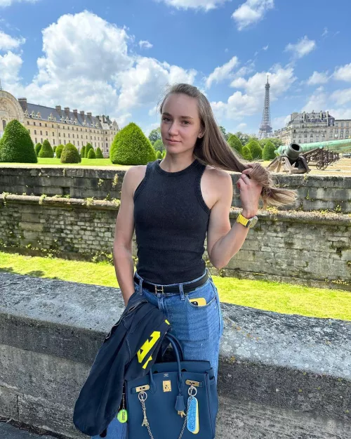 Elena Rybakina - Kazakhstani Tennis Player