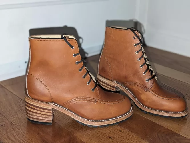 Looking forward to years of wear and a couple of resoles. Red Wing Claras in Oro (3404)