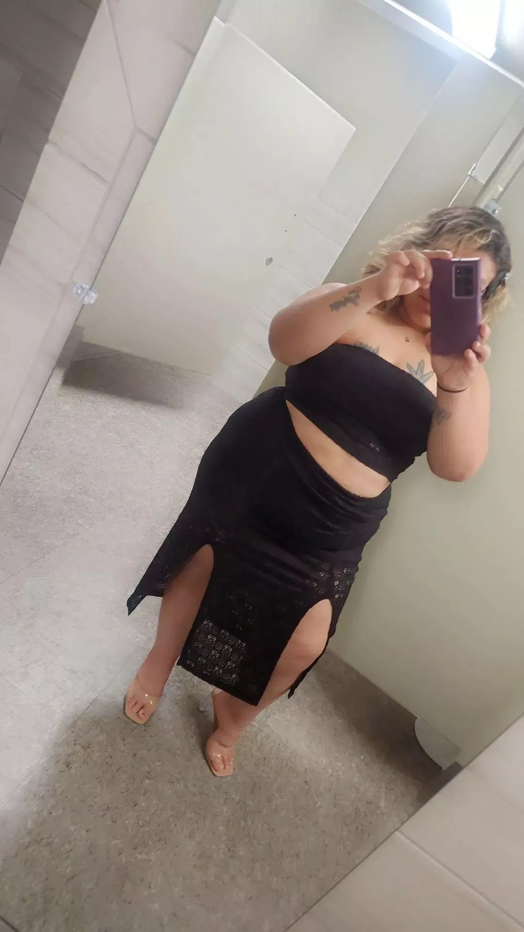 Mamiis going out tonight