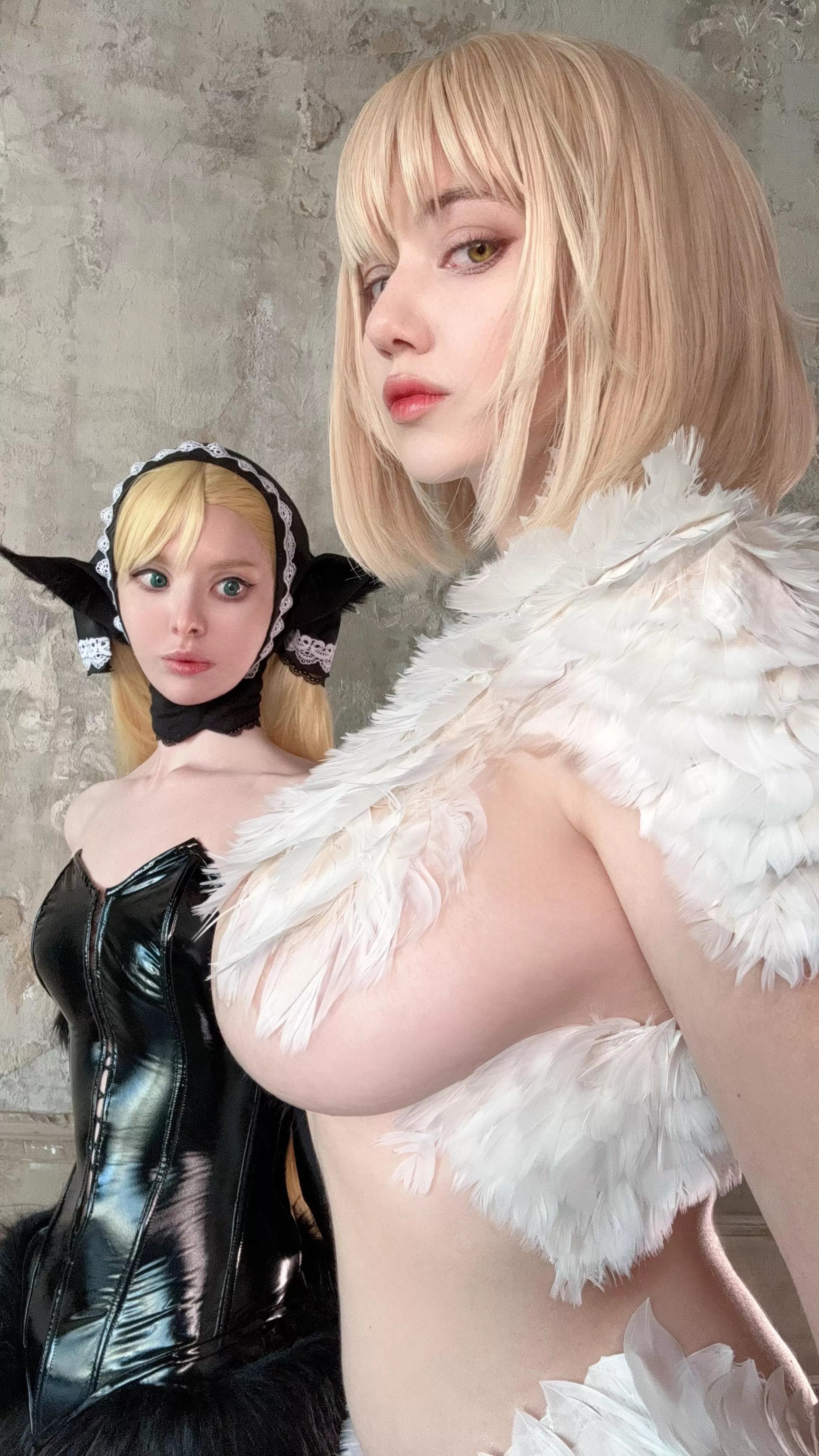 Marcille Donato and Falin Touden cosplay by Vinnegal and Alina Becker 