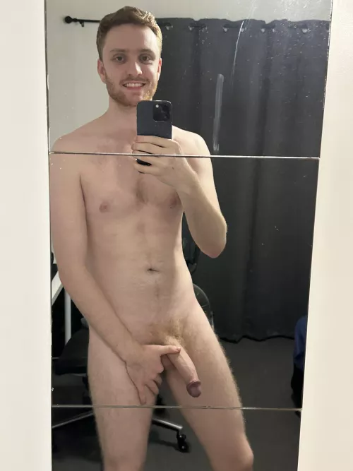 Someone lend me a hand… or a mouth