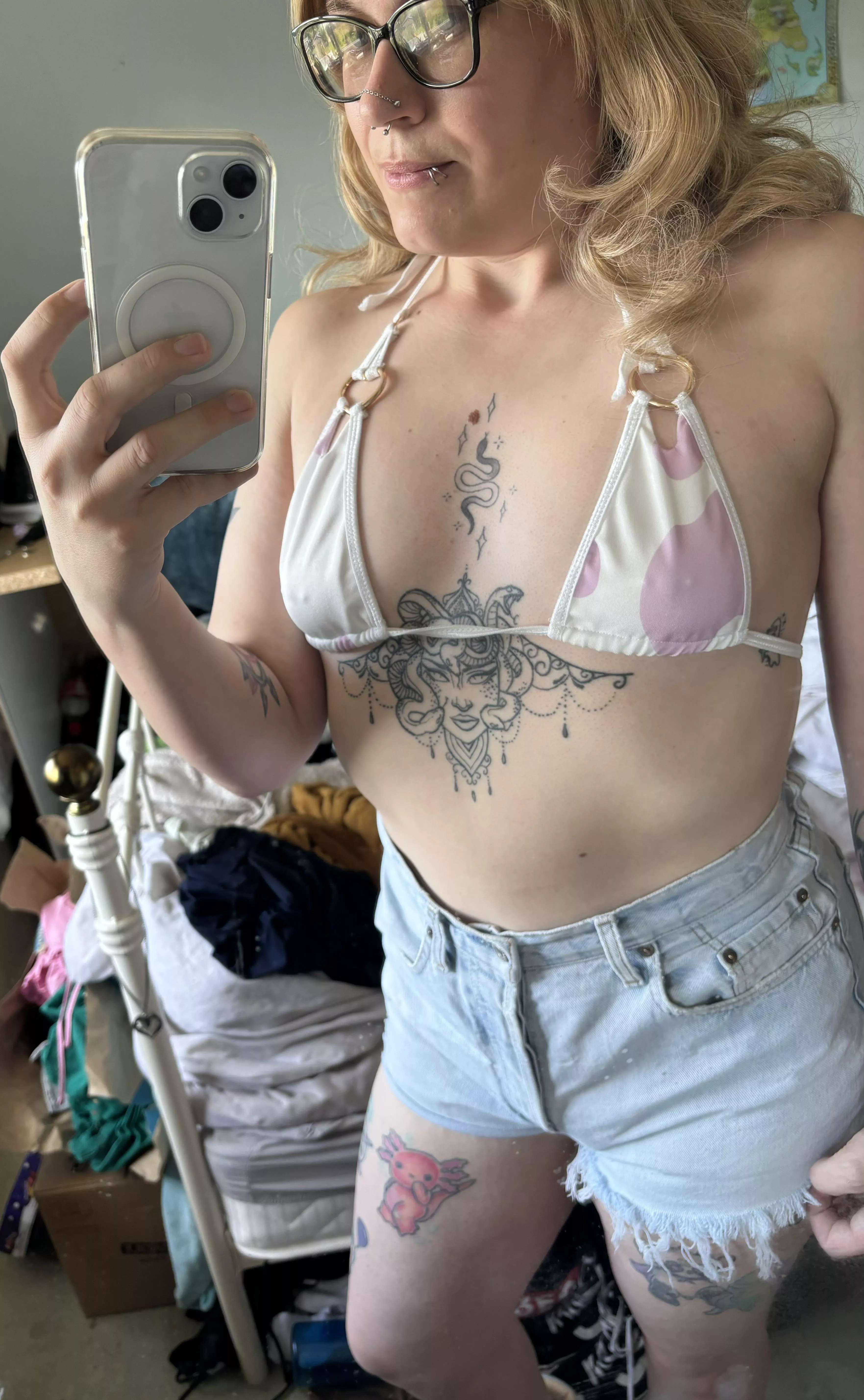 The weather outside is lovely so a chance to just chill in the garden