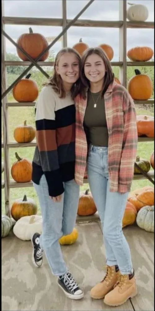 Fall girls 