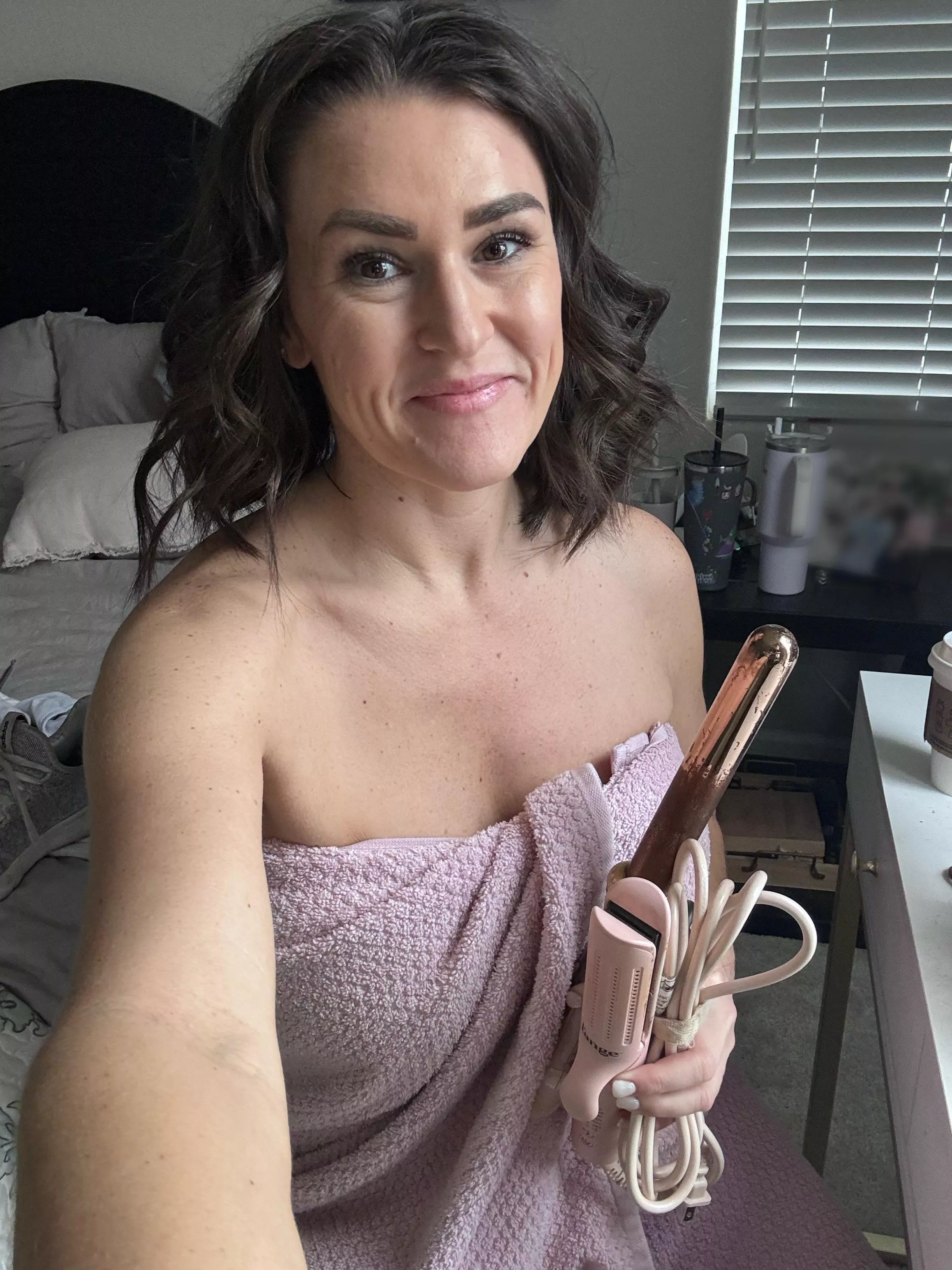 How is it Monday again.