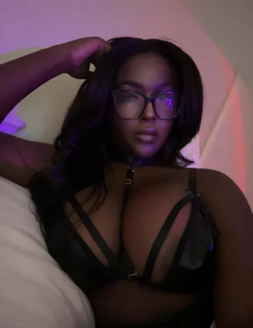 my tits are so heavy, will you hold them ? 