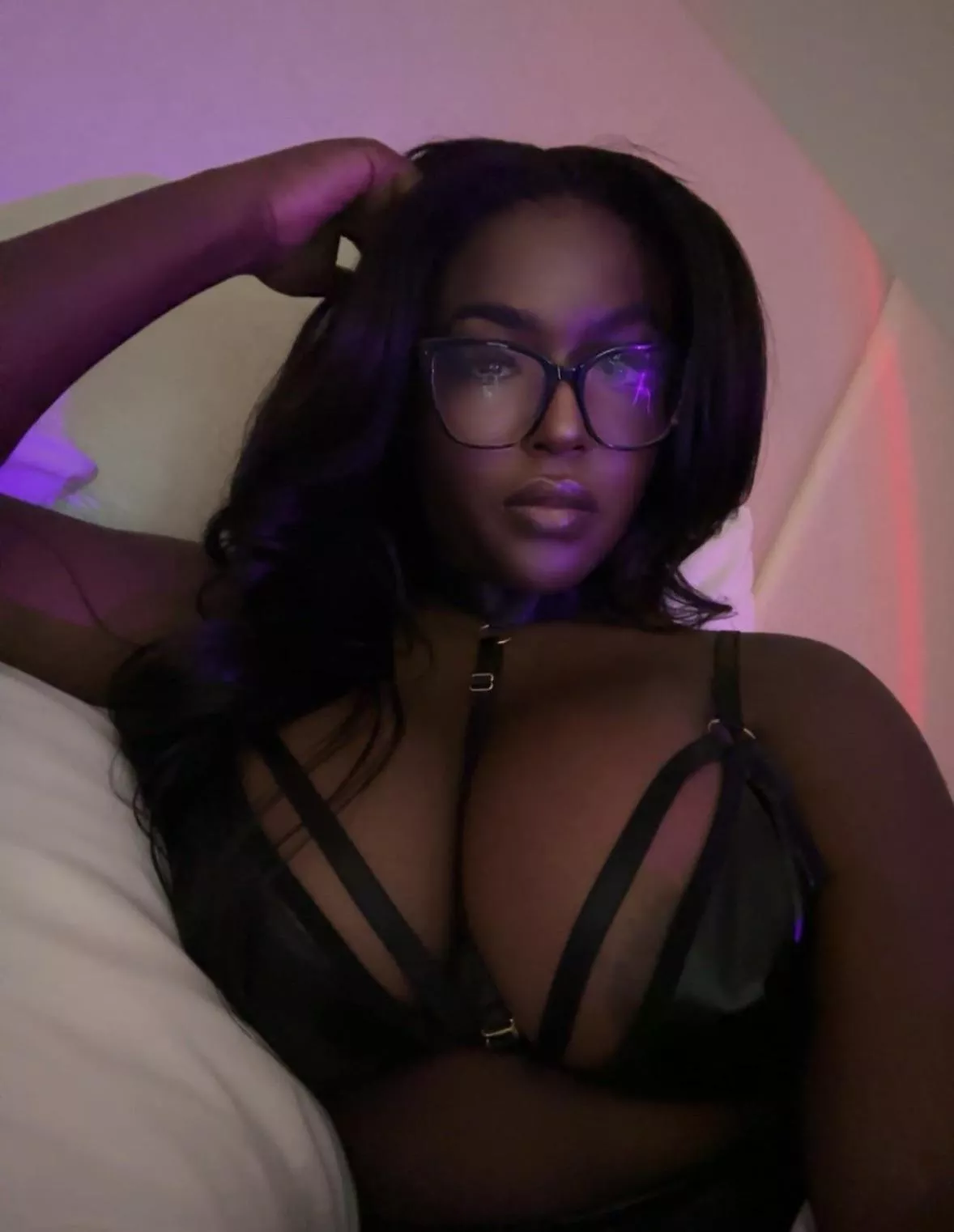 my tits are so heavy, will you hold them ? 