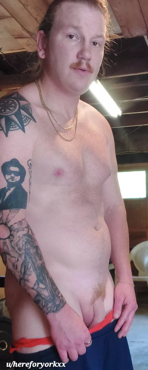 Still working on a cute pose😆