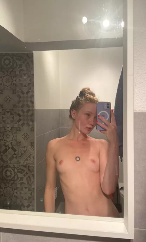 Wanna play with my cute titties ?