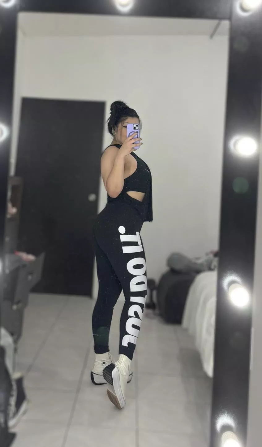 working on the booty today 