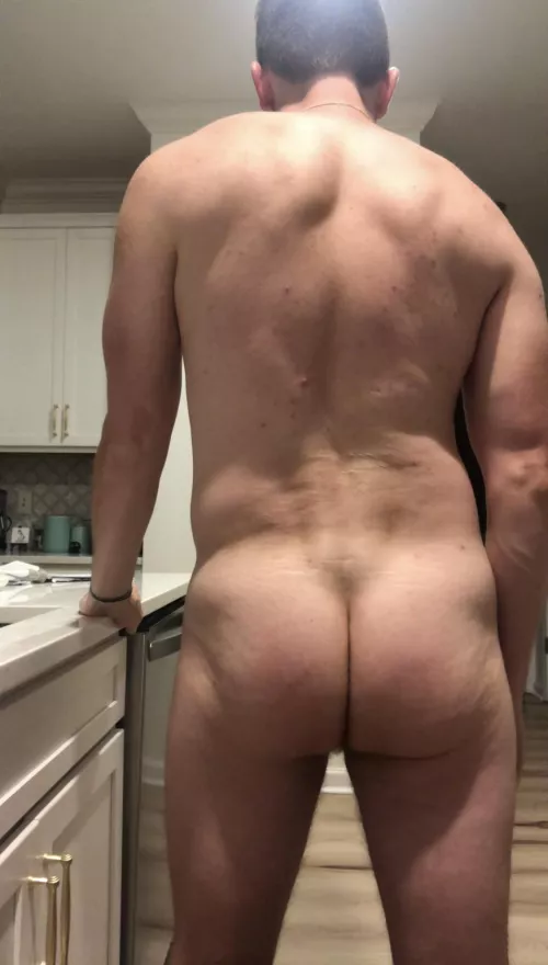 [33] My wife recently said my ass is the best it’s ever looked. You agree?