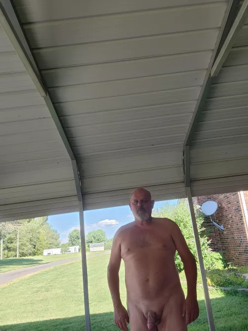 56m look closely you can see the neighbors house