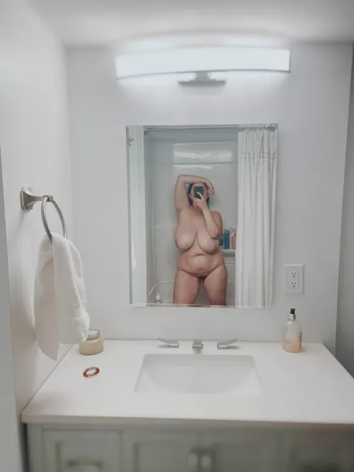 Am I your kind of chubby? 🫣