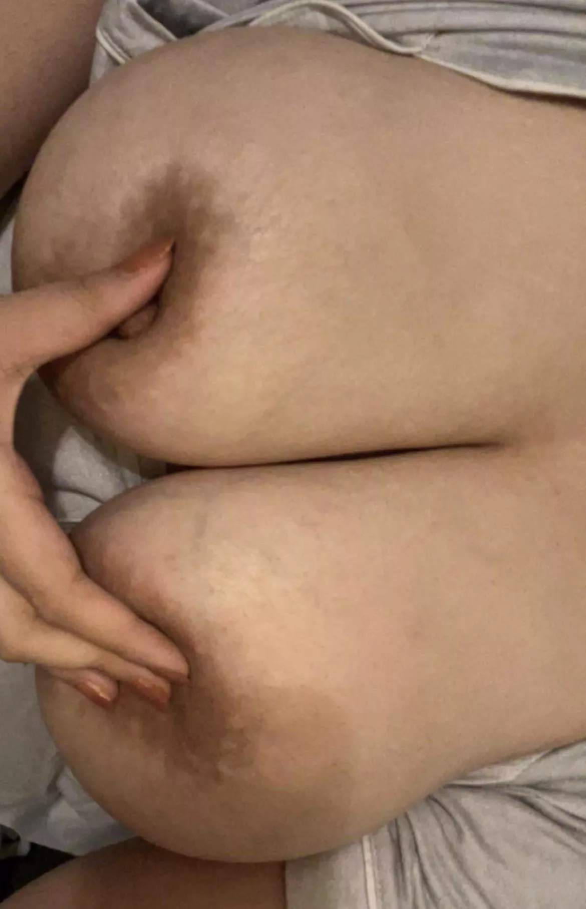 Come worship mommy while you play with your tiny clit