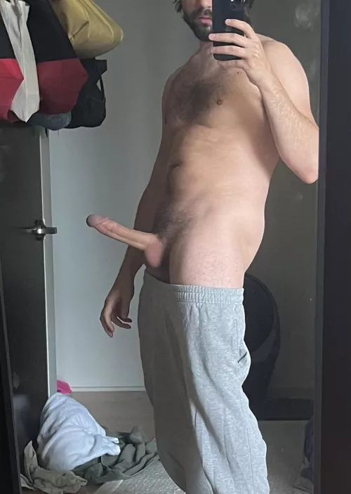 Daddy will give you a reward if you help with the laundry [35]