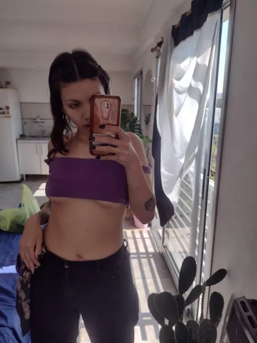 I love the sun so I can wear a crop top