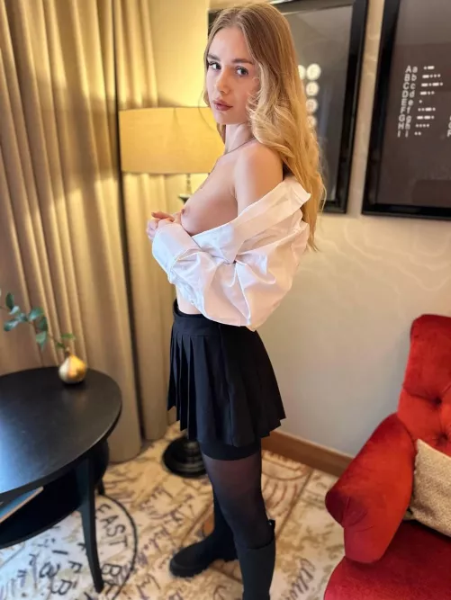 in the morning the boss wants coffee and a blowjob