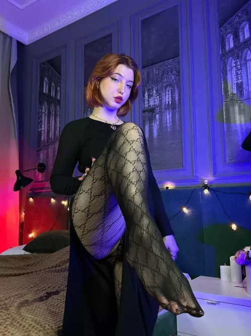 Kiss my legs in these black pantyhose