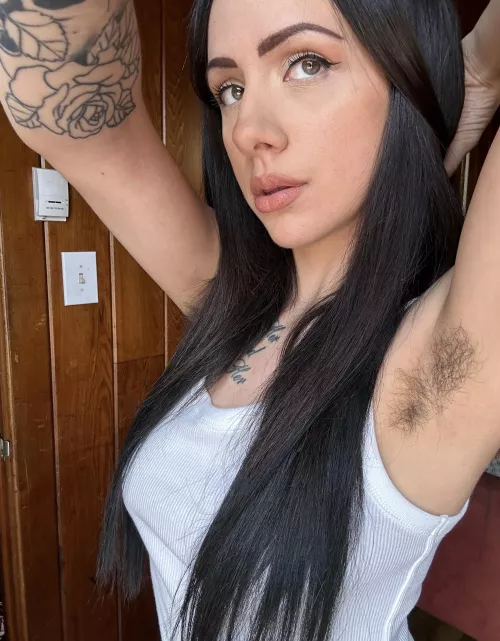 My ex was never into licking my armpits. I really want to try it out with someone 