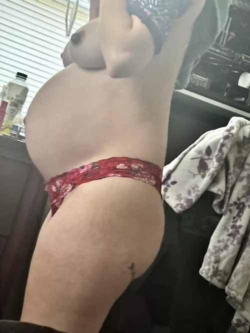 Only a few more weeks left of this pregnancy 😮‍💨