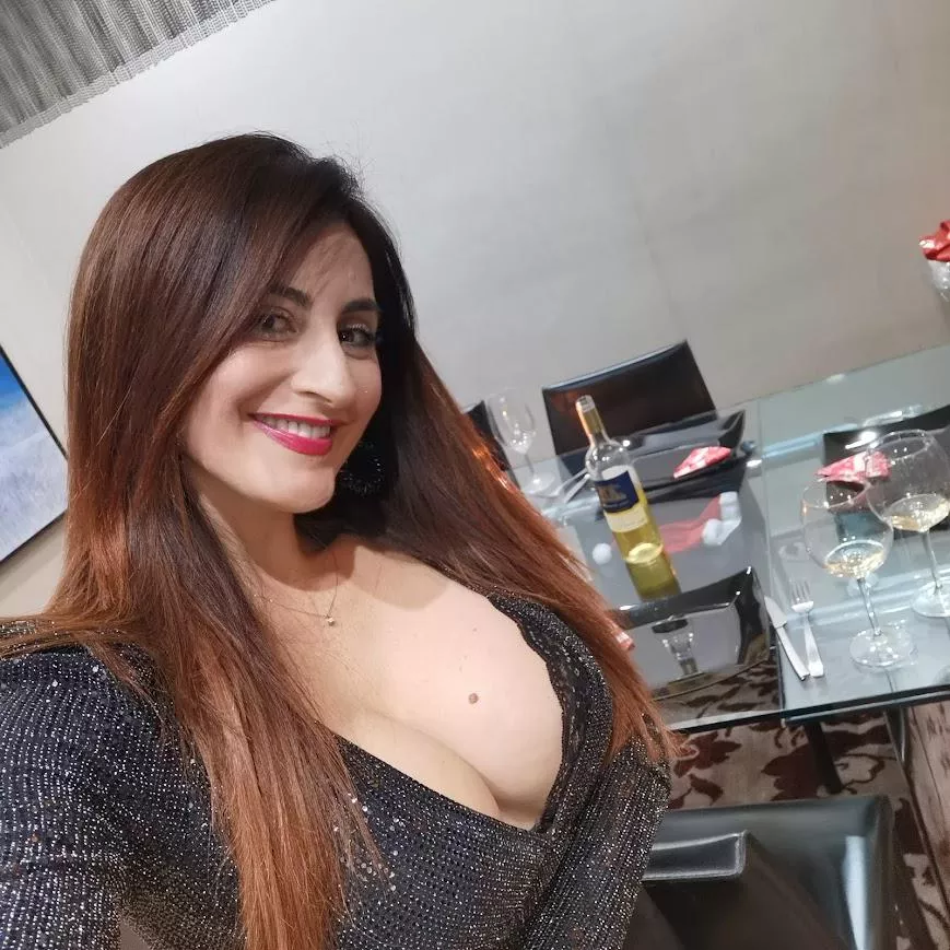 Right after our business meeting, I got gangbanged by my colleagues