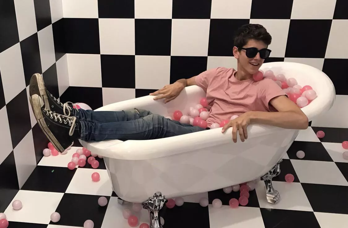 Can you guess where I from?