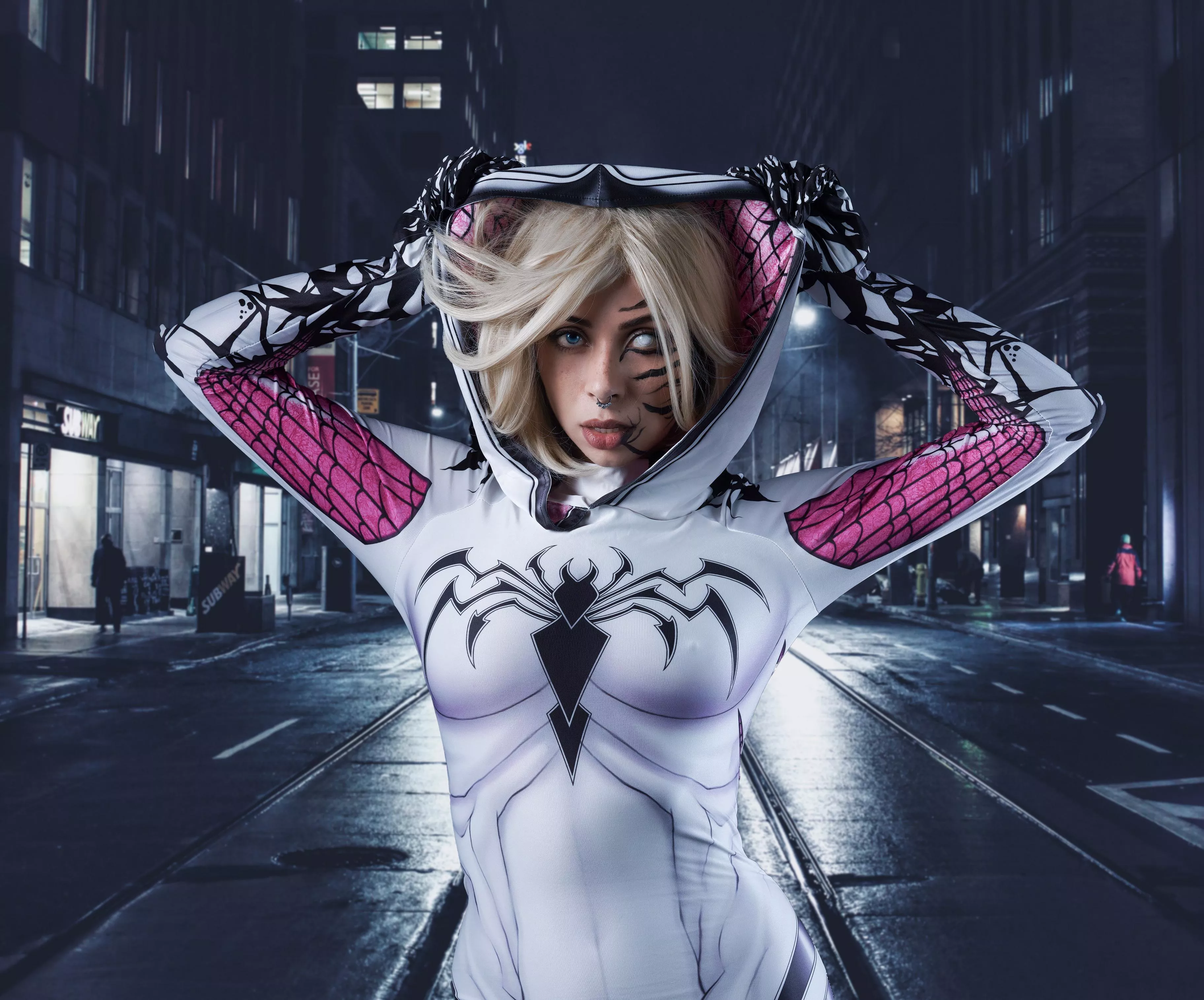 Gwenom by Sunnie Max