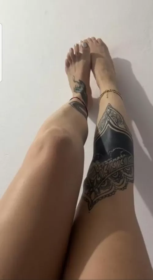 Kiss my feet and make me your queen.