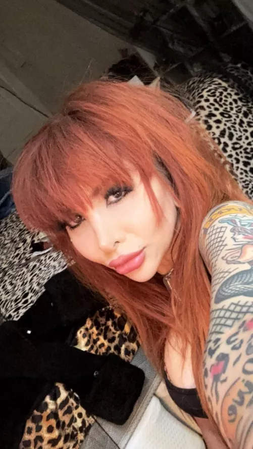 this doll is a total bombshell with those lips