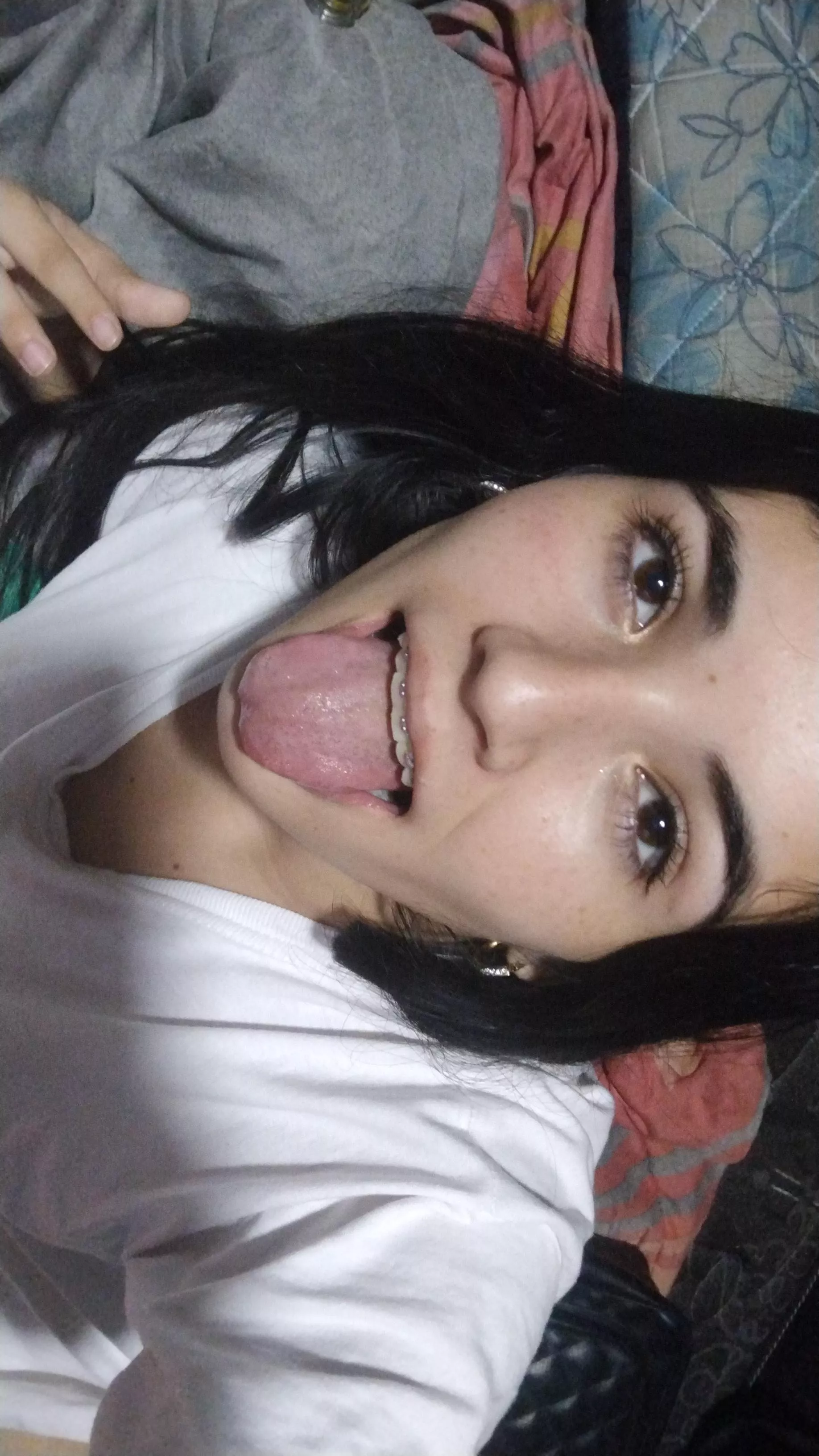 From this angle the brackets look desirable