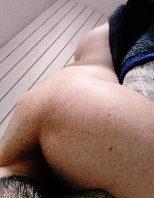 Good morning!!! I little bit of laziness doesn't hurt... 😌😌