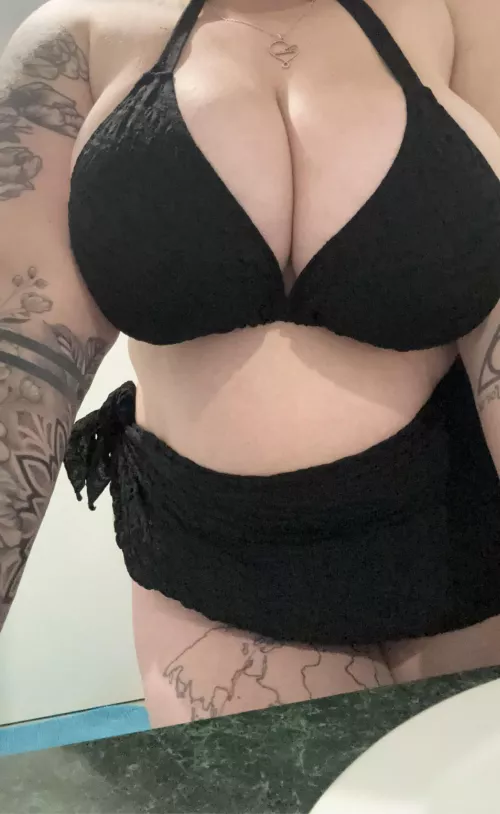 Holidays are about to begin ☀️👙(f)