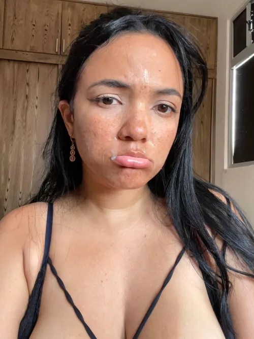 I like thick loads on my face, does that make me a good girl?