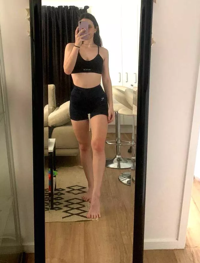 Like the way my legs are coming together x lmk