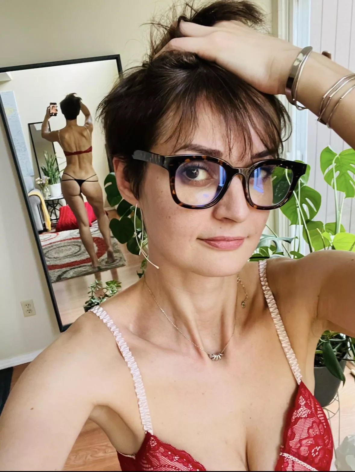 mature women are still beautiful 