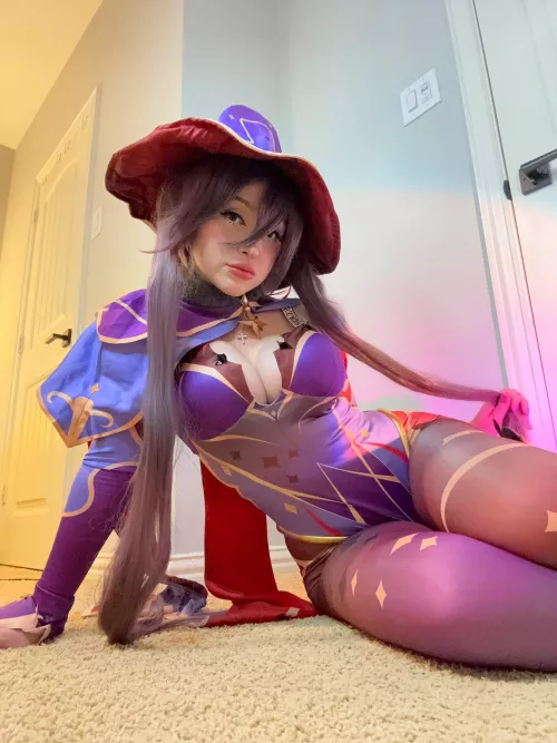 mona cosplay from genshin impact (self) 💟
