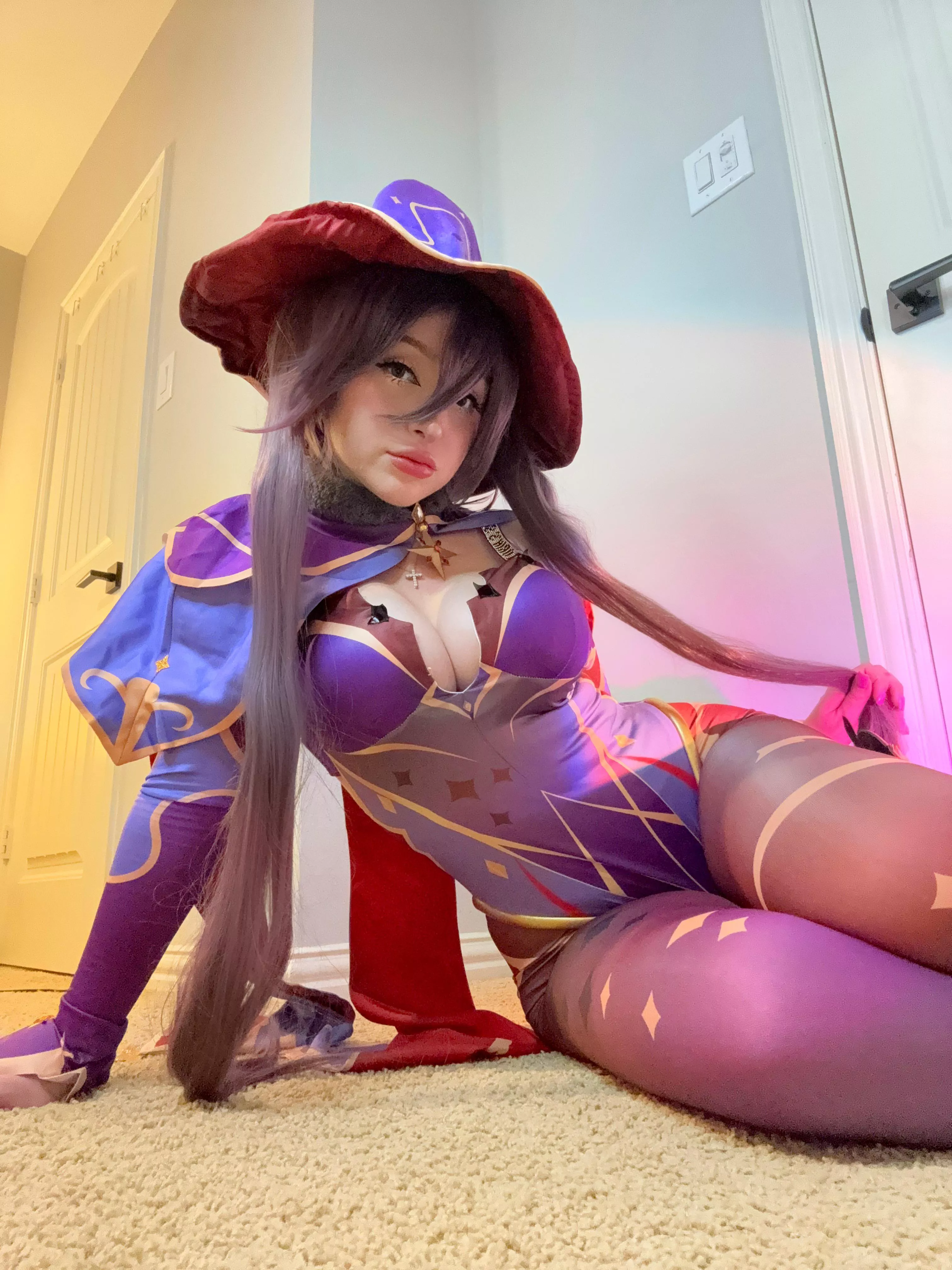 mona cosplay from genshin impact (self) 💟