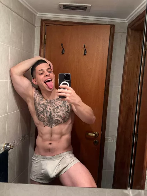 New here! What's going on? 