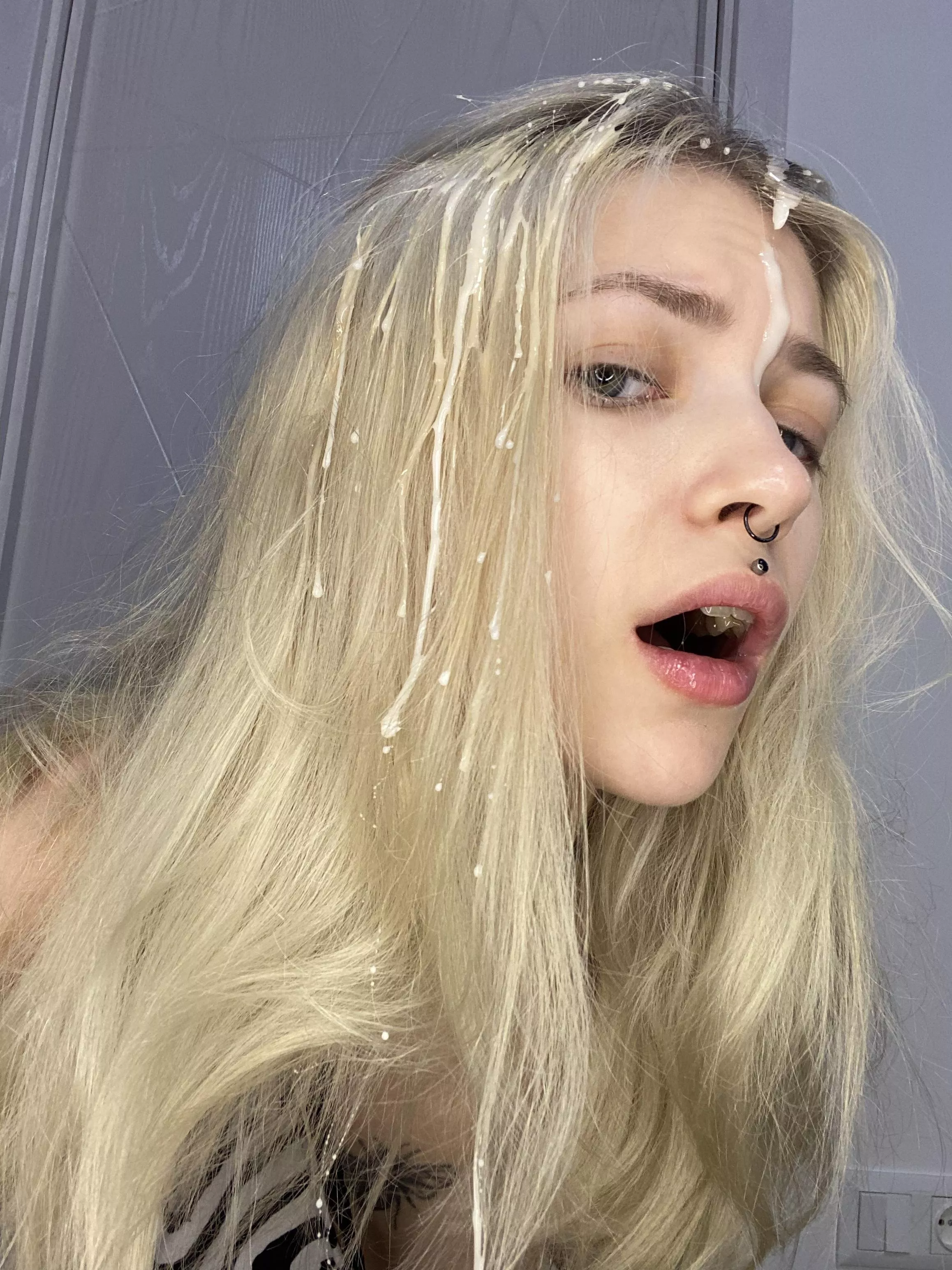 The main thing is not to wait for everything to dry