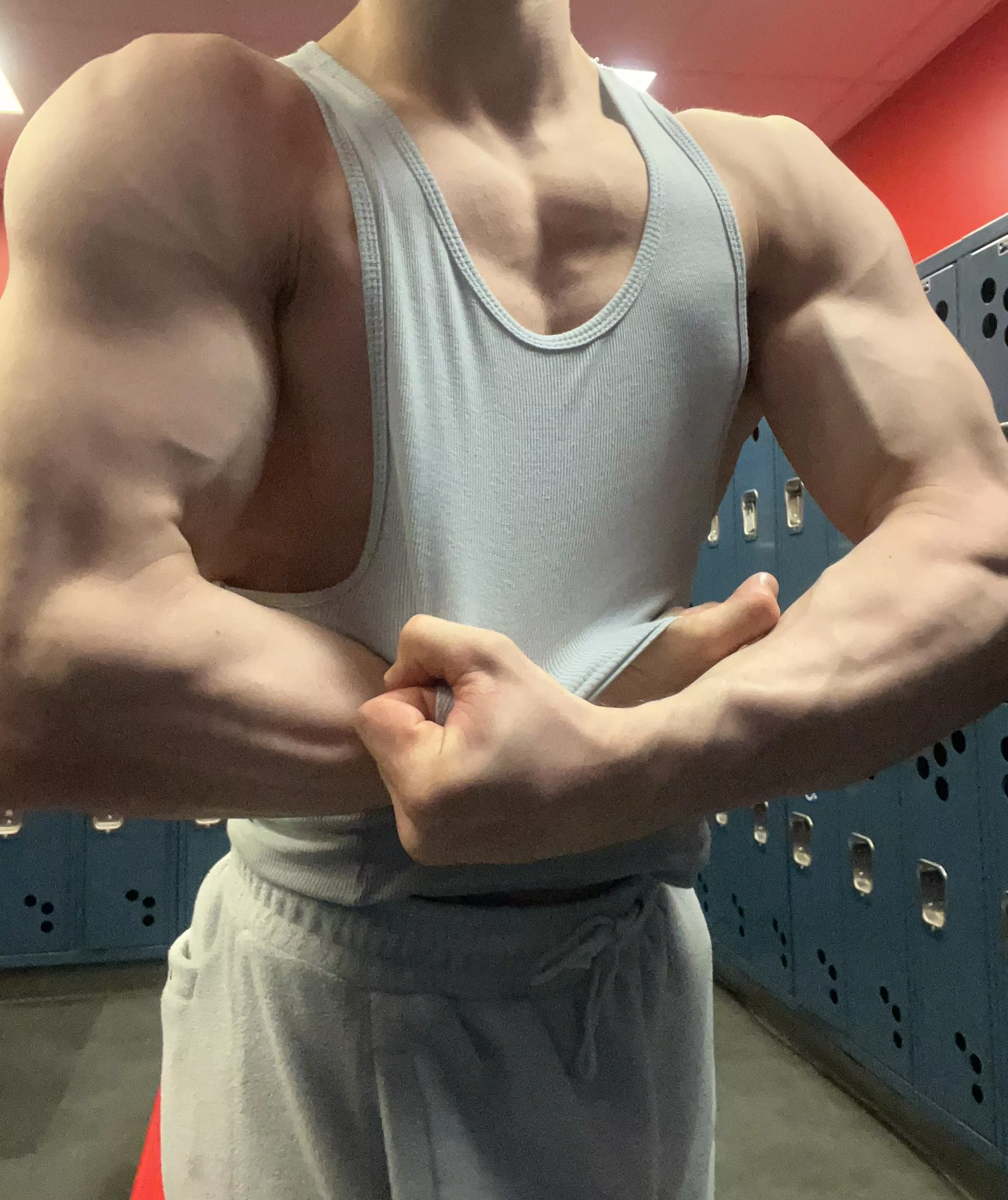 you wanna see more ? 👀💪🏻🔥