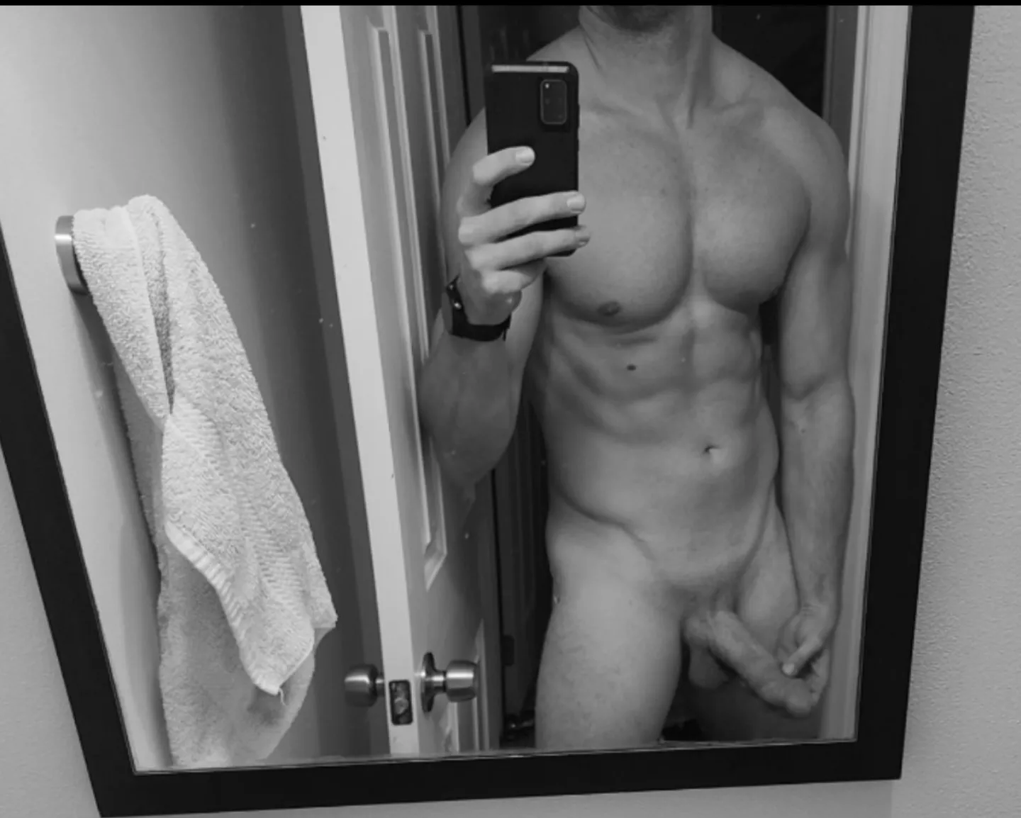 [38] surfing dad of ✌🏻