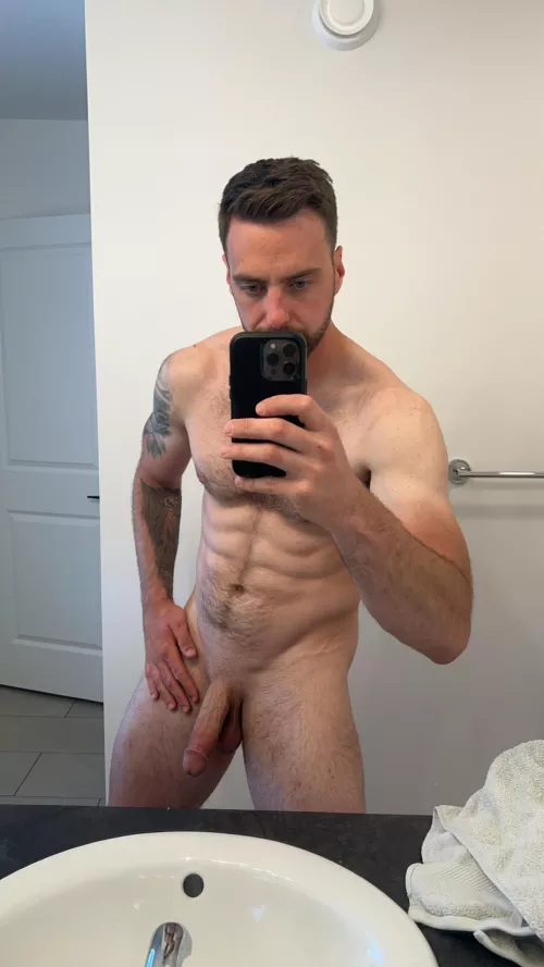 A little bit of afternoon DILF (33)